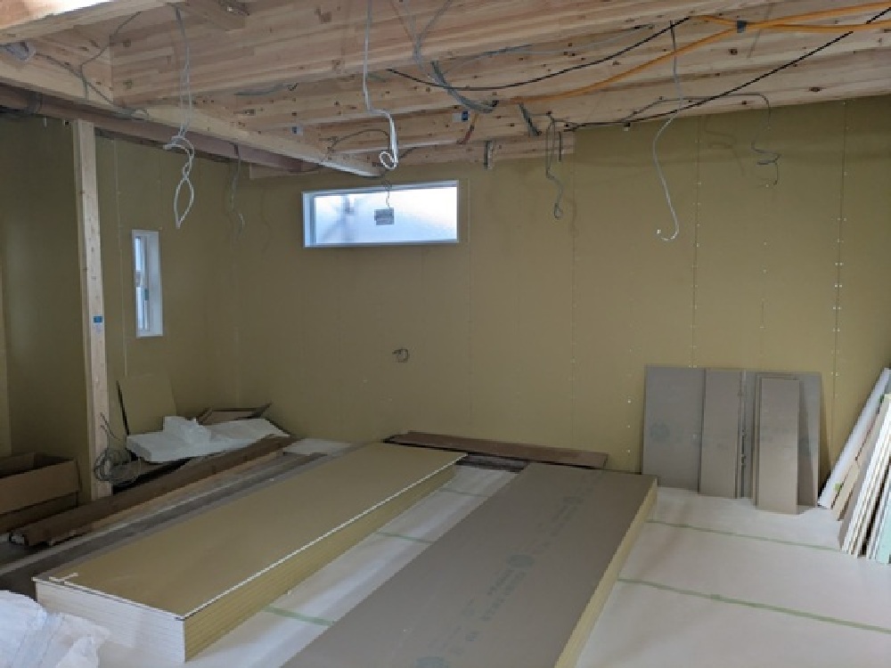 壁　ボード貼り