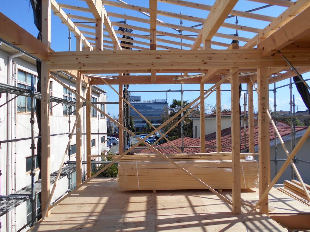 建て方工事、小屋組み