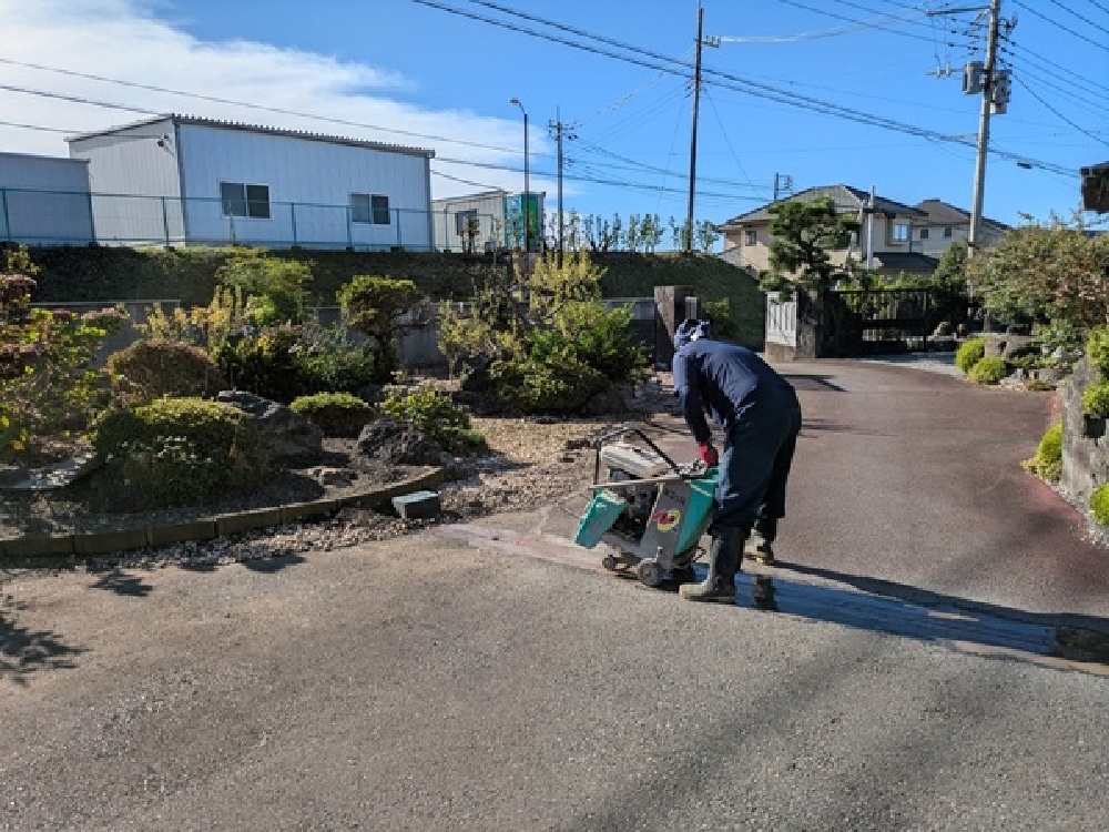 敷地内給水管移設工事