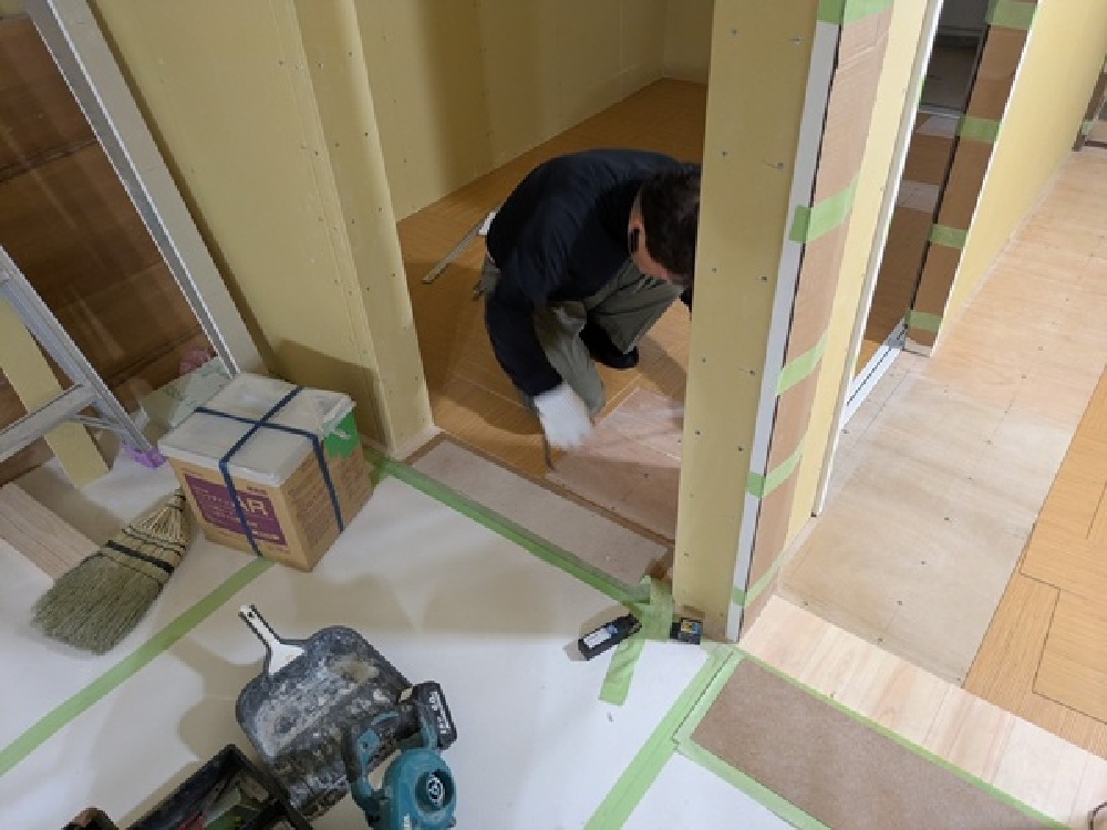 フロアータイル施工