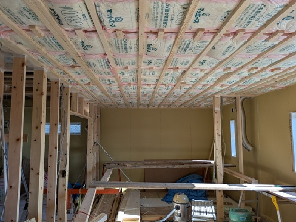 天井断熱気密工事