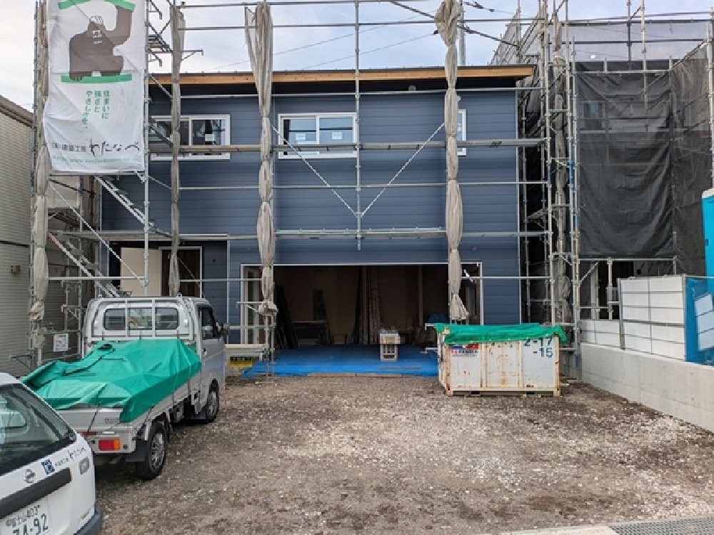 外壁　金属サイディング張り工事